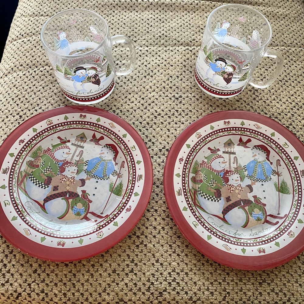 Princess House  Christmas snowmen cookies for santa and cocoa mugs and plates